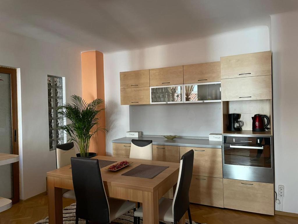 Winterland Sf.Ioan Apartment Brasov Ngoại thất bức ảnh